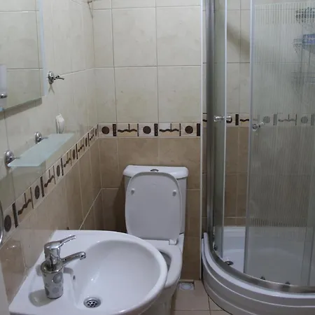 Kinzi House Апартаменты