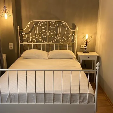 Kinzi House Апартаменты